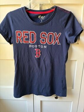 Women’s Boston Red Sox Navy Graphic Tee Size Small